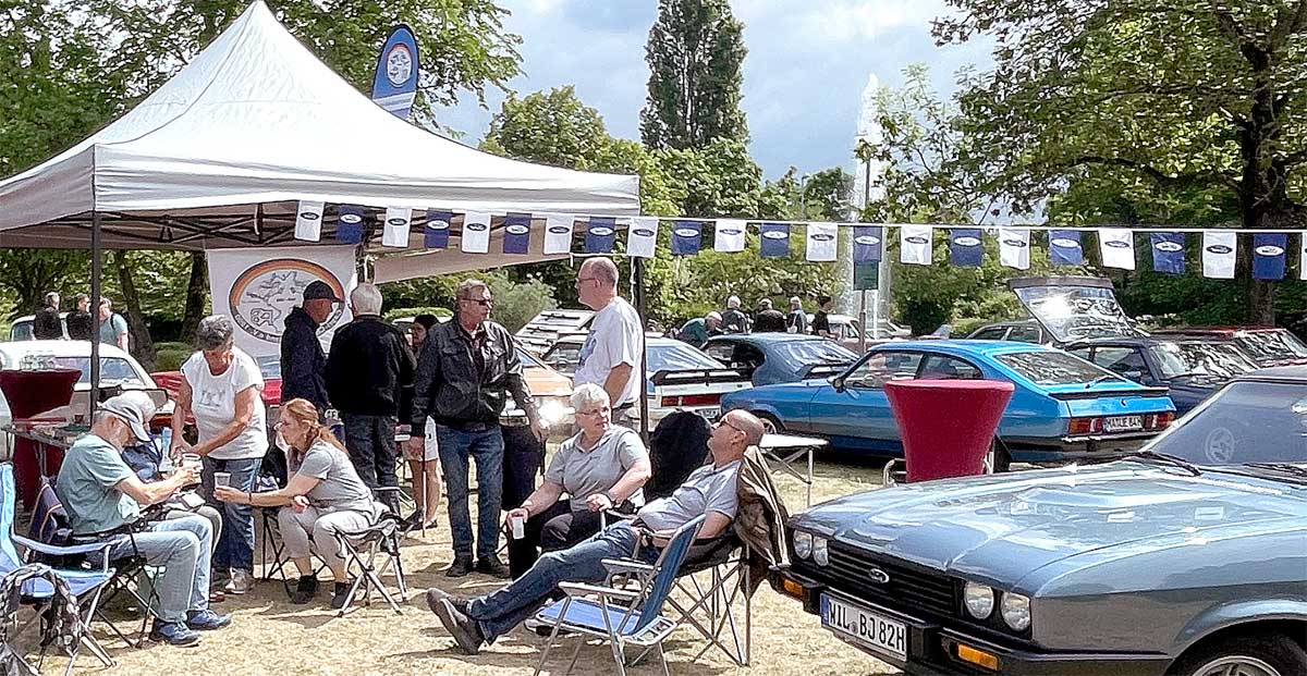 Viele Capri im Park